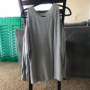 LOFT open shoulder top!